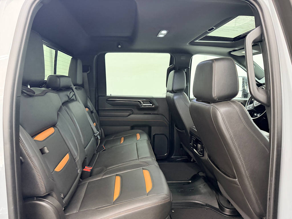 Thumbnail: 2025 GMC Sierra 3500 - 31