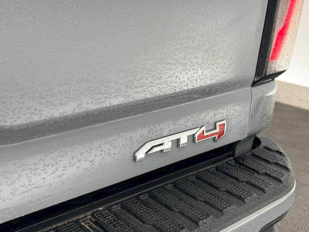 Thumbnail: 2025 GMC Sierra 3500 - 26