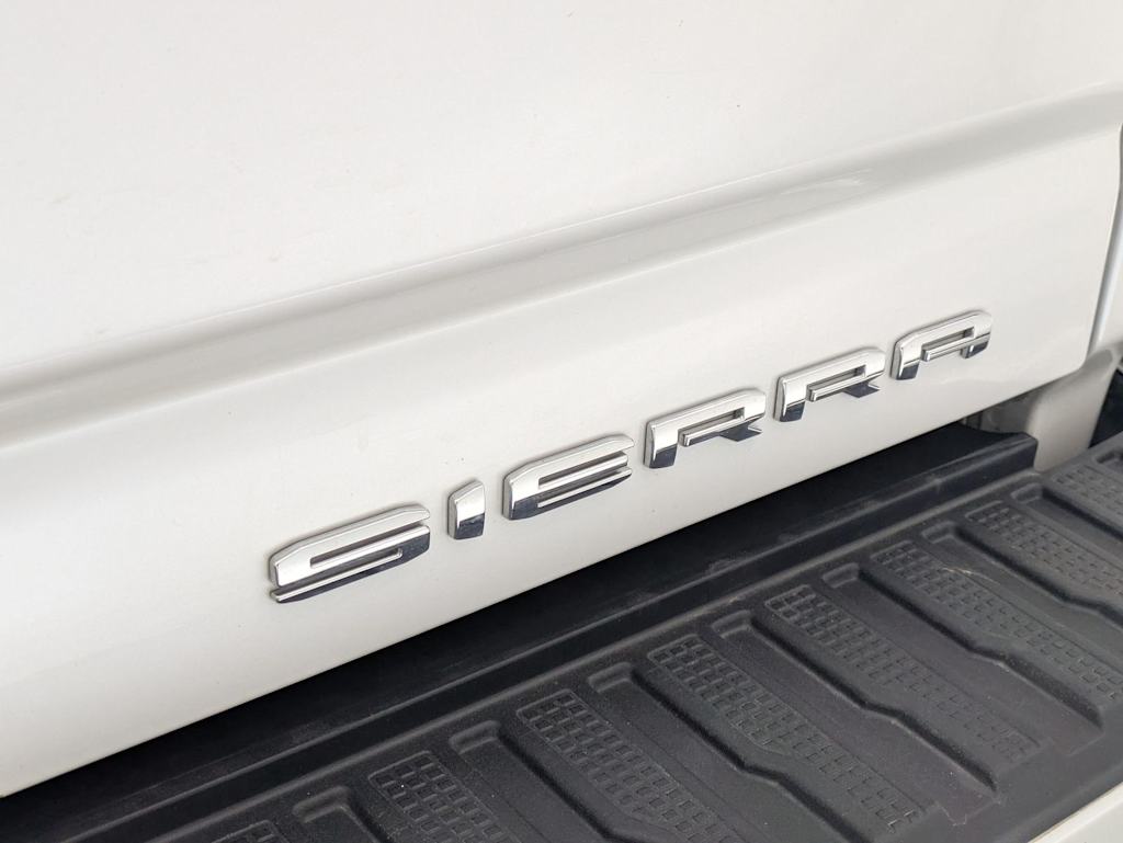 Thumbnail: 2025 GMC Sierra 3500 - 25