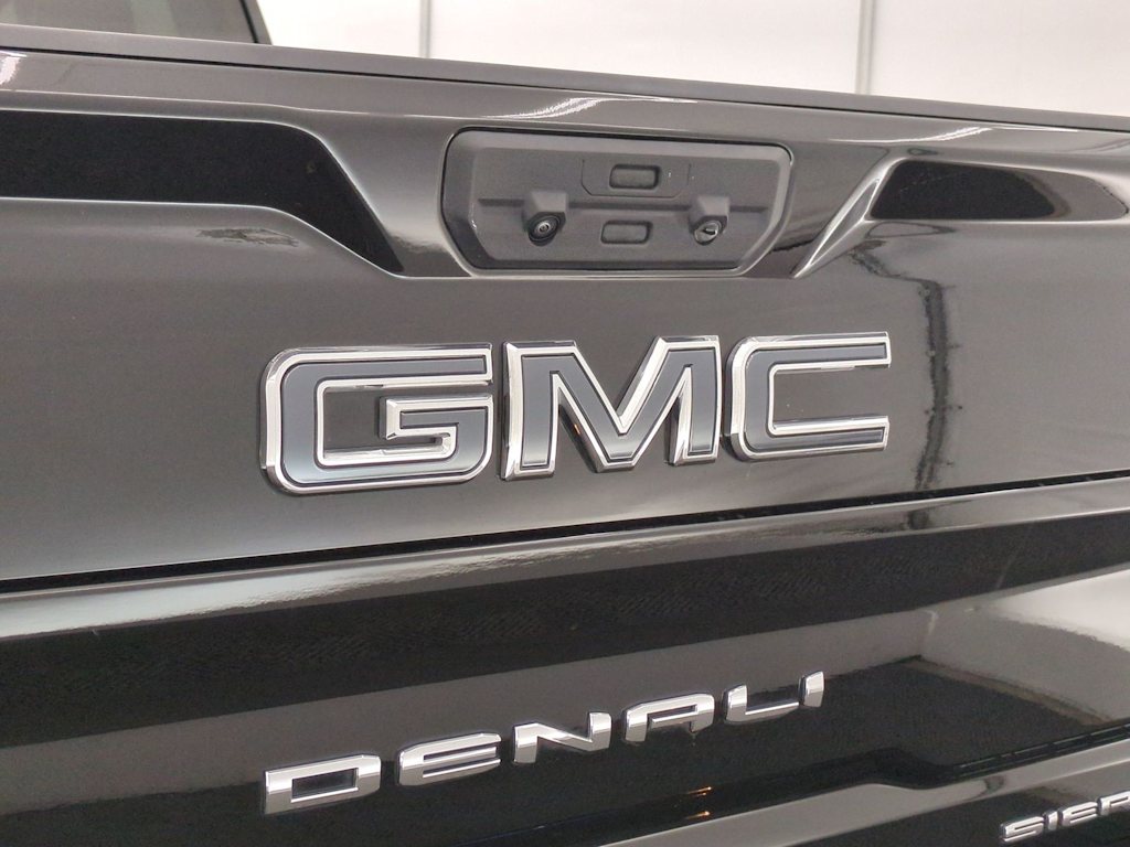 Thumbnail: 2025 GMC Sierra 3500 - 7