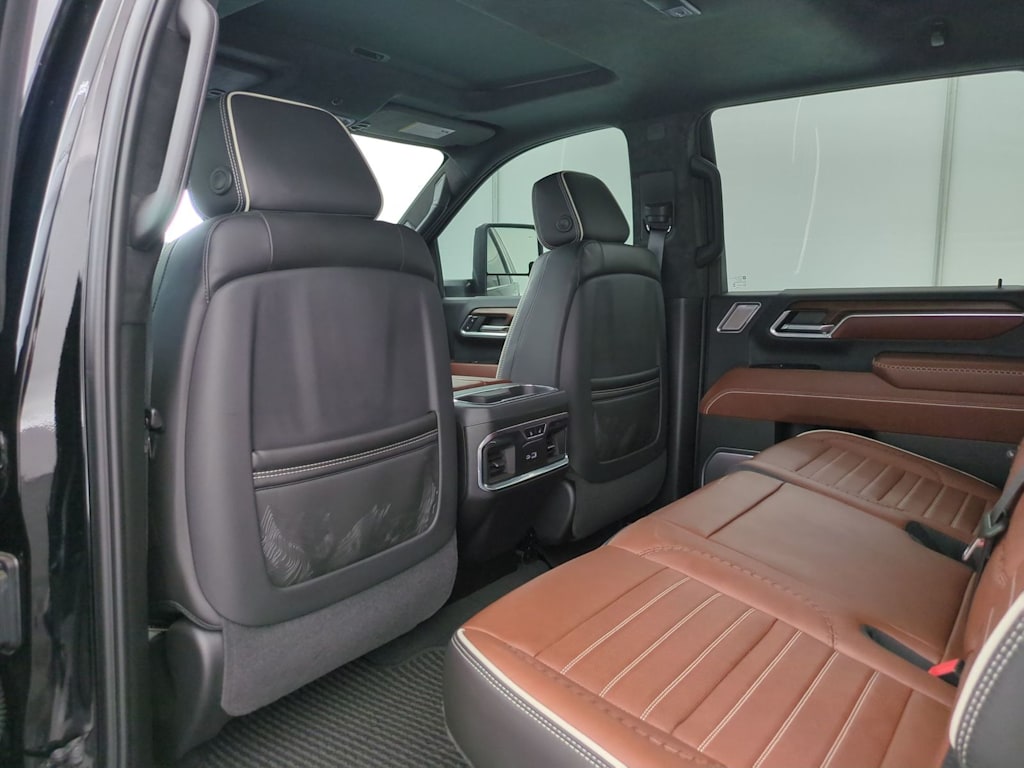 Thumbnail: 2025 GMC Sierra 3500 - 12