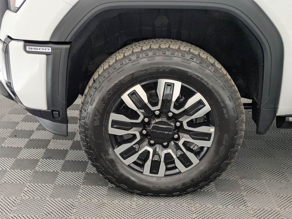 Thumbnail: 2025 GMC Sierra 3500 - 8
