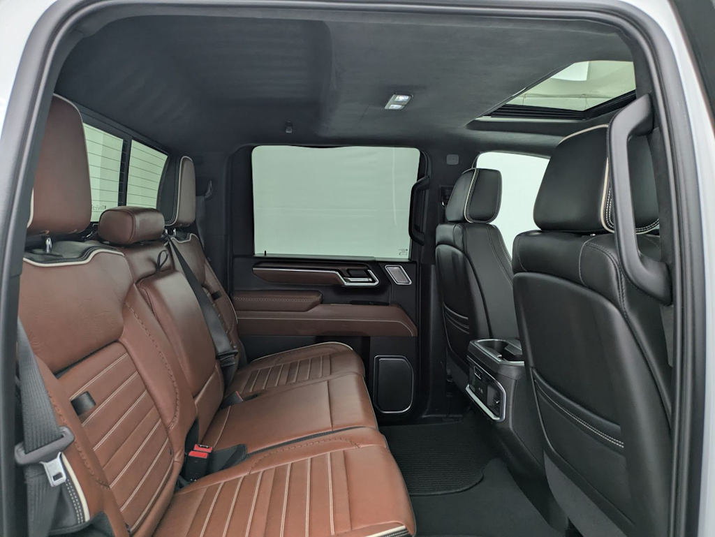 Thumbnail: 2025 GMC Sierra 3500 - 30
