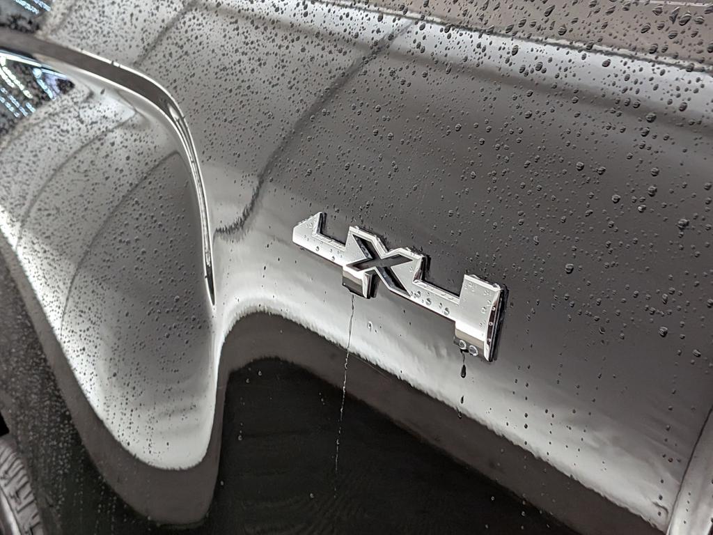 Thumbnail: 2017 GMC Canyon - 25