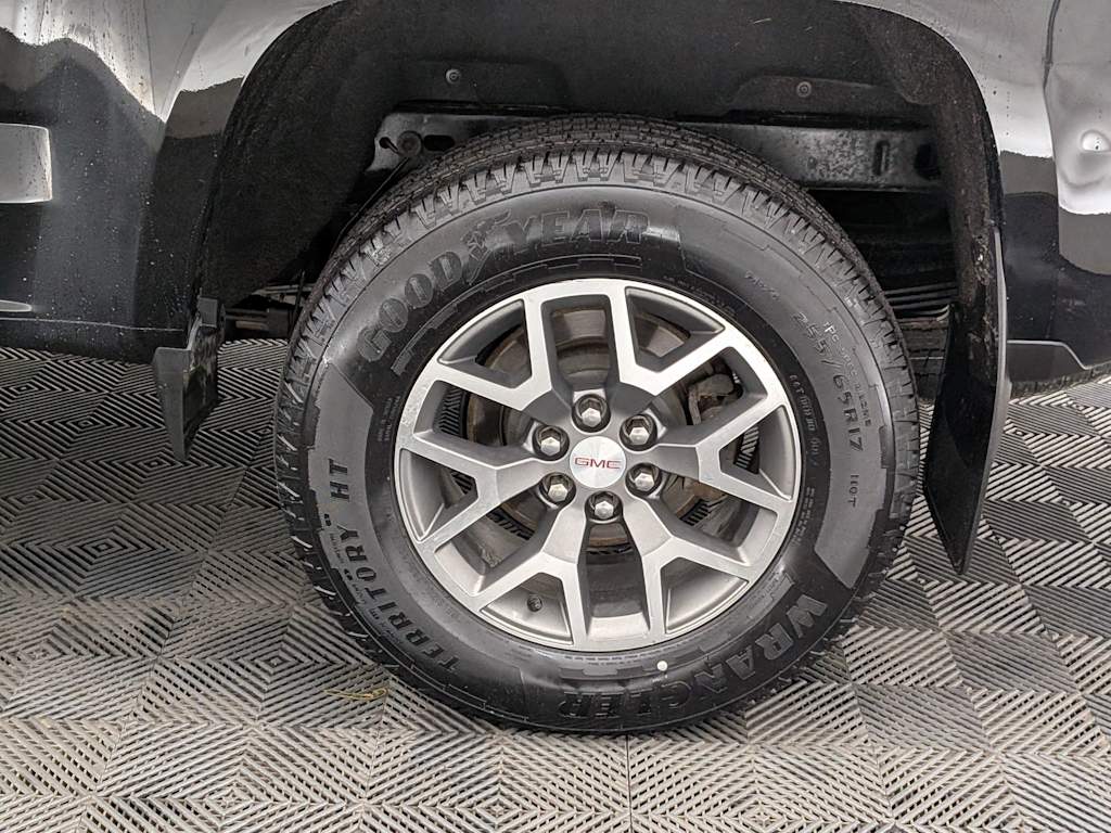Thumbnail: 2017 GMC Canyon - 8