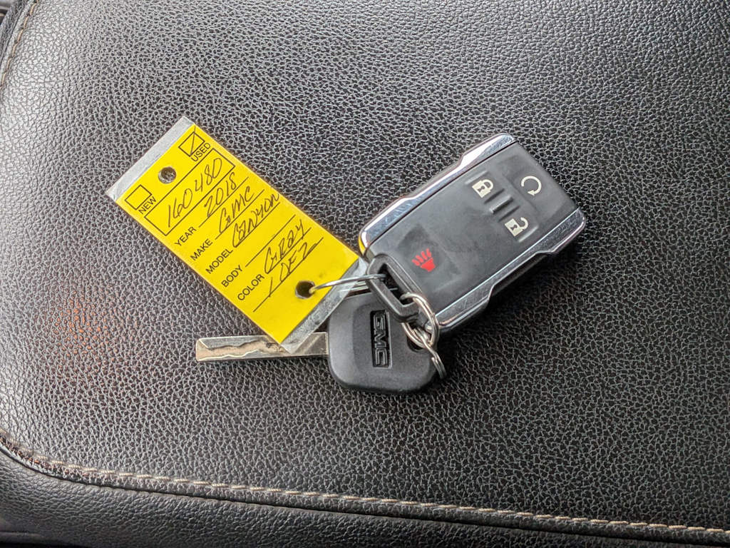 Thumbnail: 2018 GMC Canyon - 19