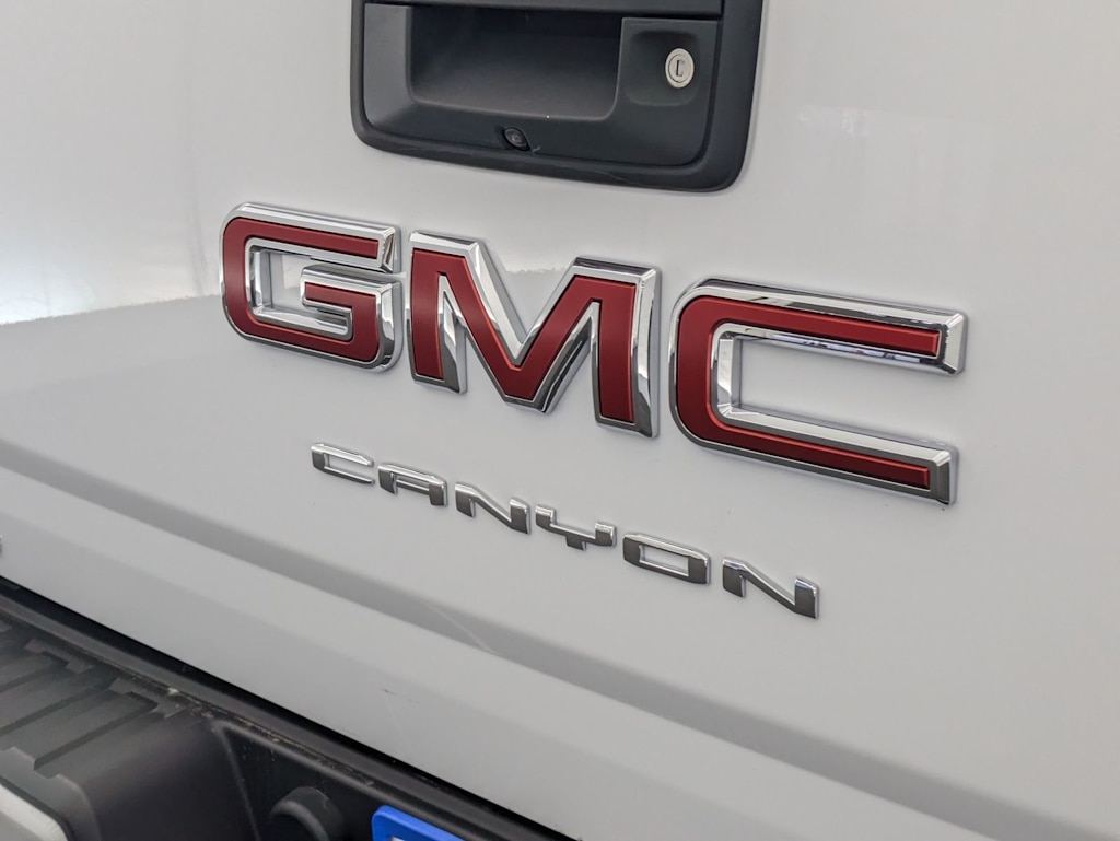 Thumbnail: 2021 GMC Canyon - 25