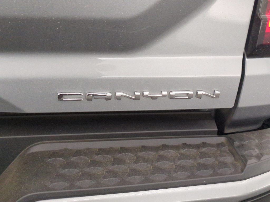 Thumbnail: 2025 GMC Canyon - 7