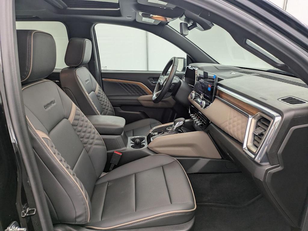 Thumbnail: 2026 GMC Canyon - 12
