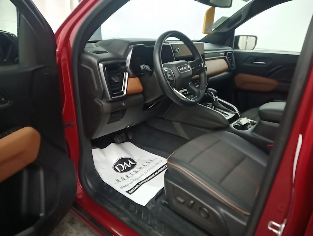 Thumbnail: 2024 GMC Canyon - 2