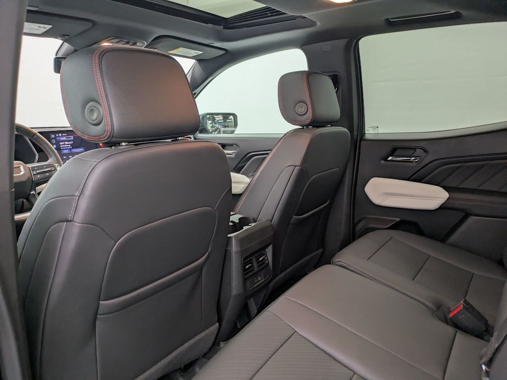 Thumbnail: 2024 GMC Canyon - 12