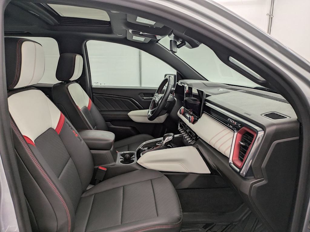 Thumbnail: 2023 GMC Canyon - 12