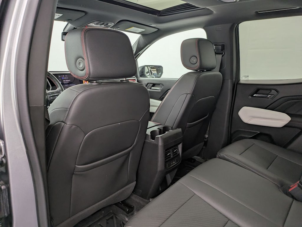 Thumbnail: 2023 GMC Canyon - 13
