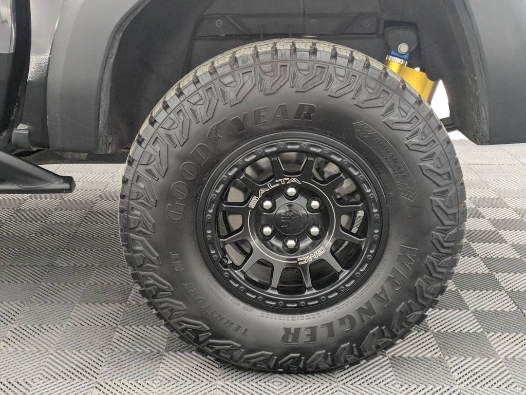 Thumbnail: 2024 GMC Canyon - 8