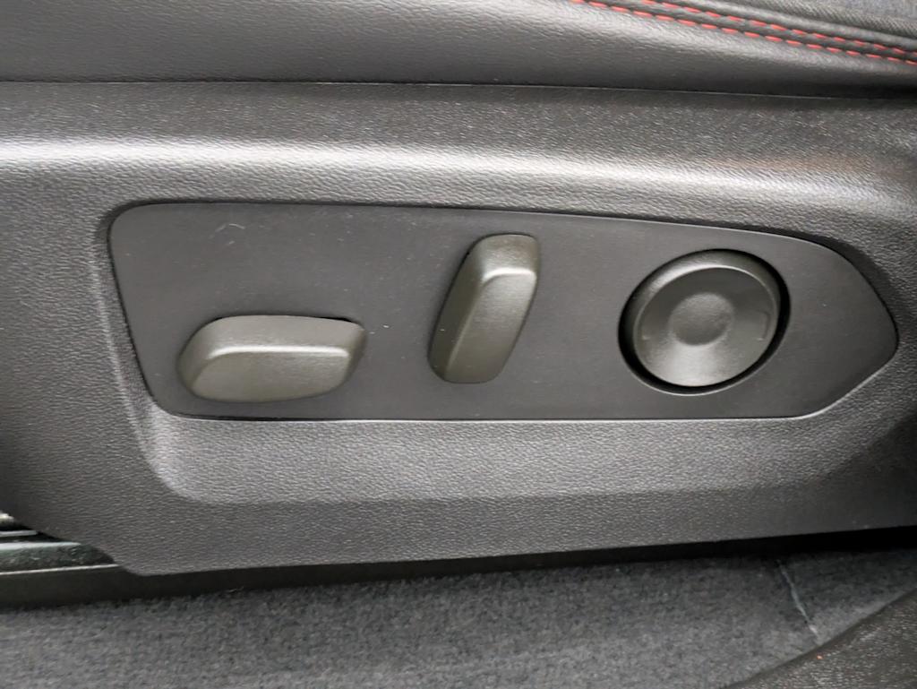 Thumbnail: 2024 GMC Canyon - 27