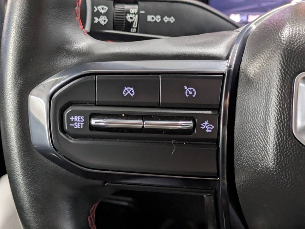 Thumbnail: 2024 GMC Canyon - 31