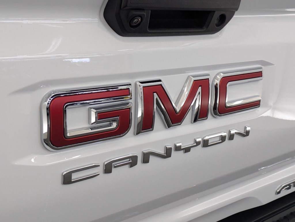 2024 GMC Canyon AT4X 7