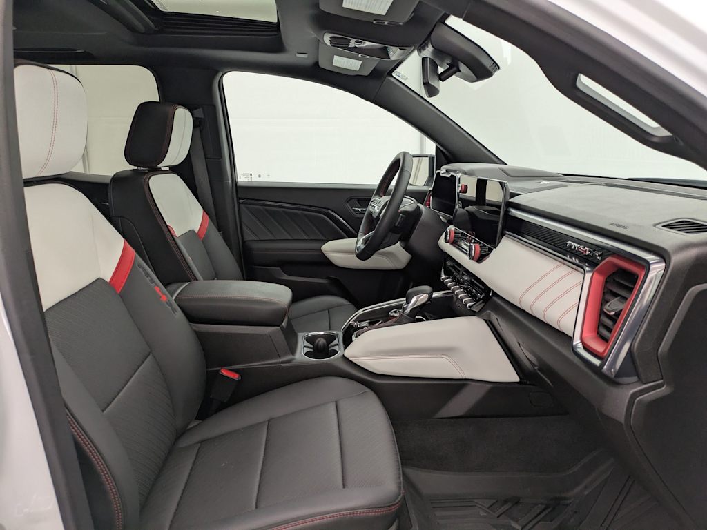 2024 GMC Canyon AT4X 12