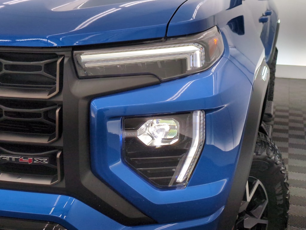 Thumbnail: 2024 GMC Canyon - 23