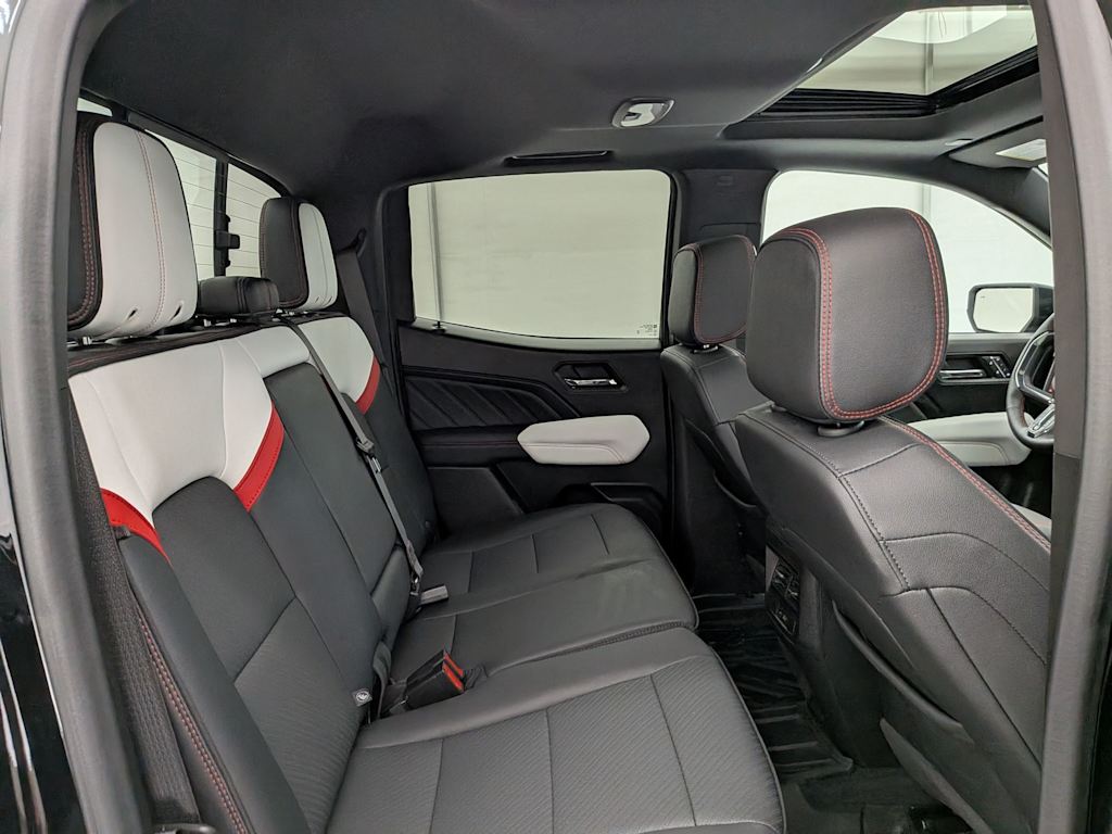 Thumbnail: 2024 GMC Canyon - 30