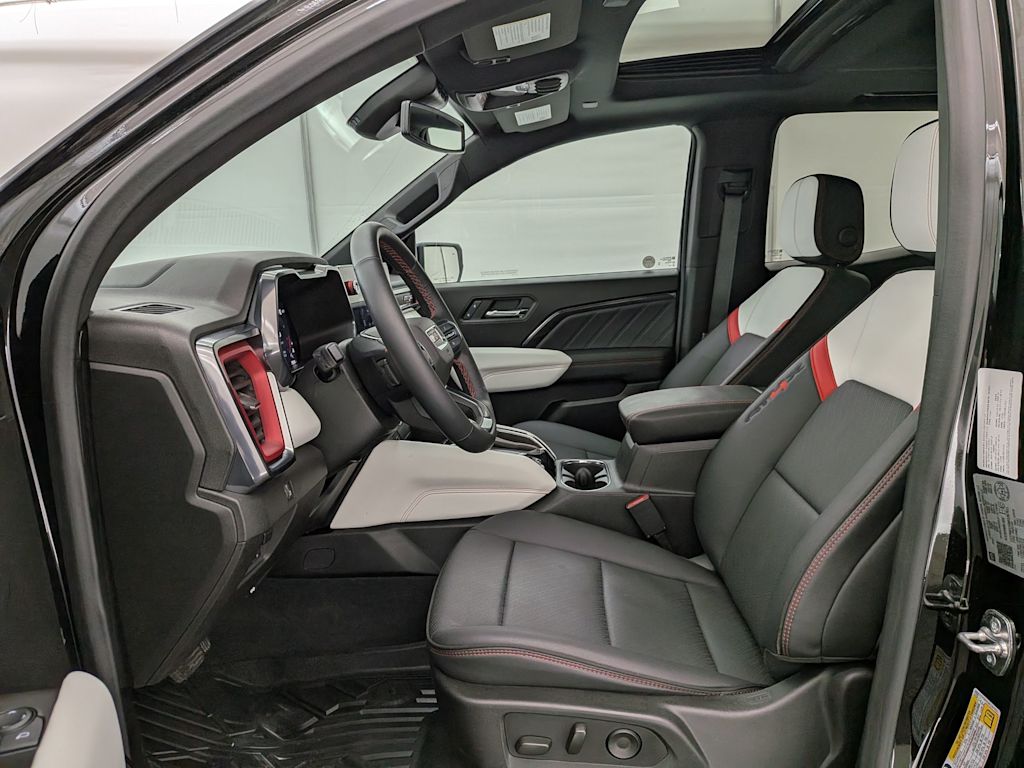 Thumbnail: 2024 GMC Canyon - 11