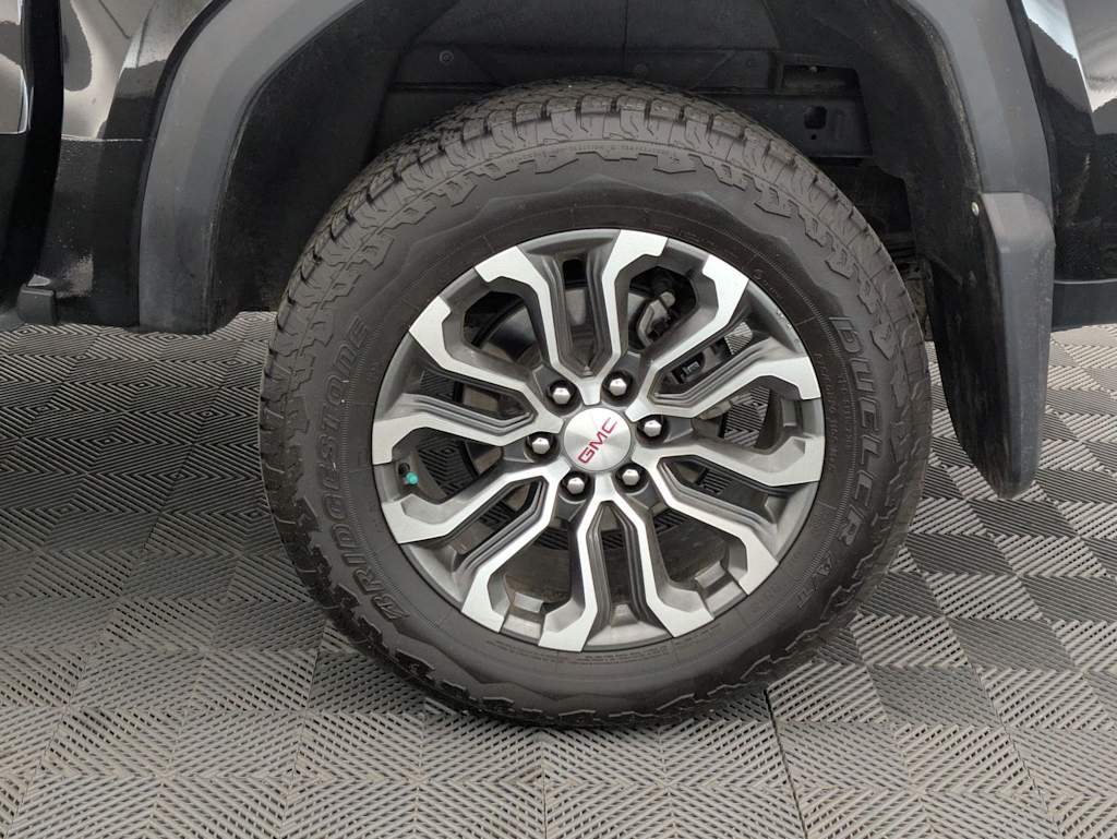 Thumbnail: 2024 GMC Canyon - 8