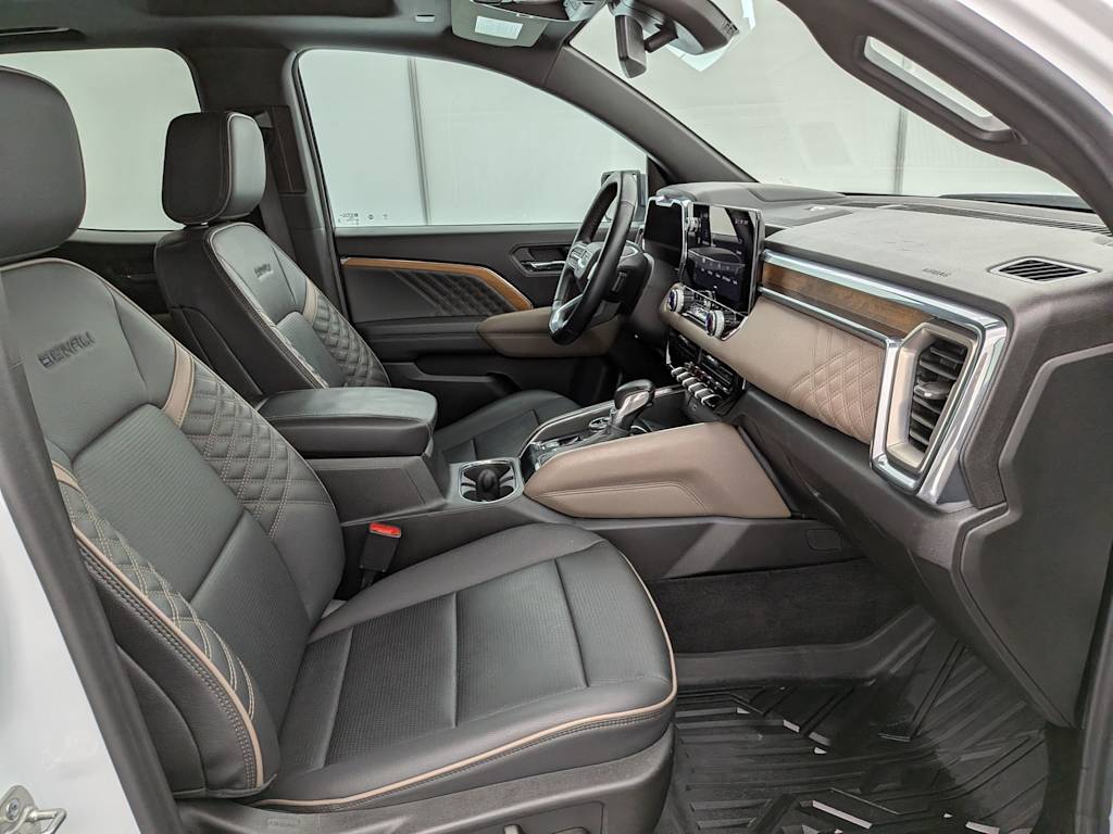 Thumbnail: 2024 GMC Canyon - 12