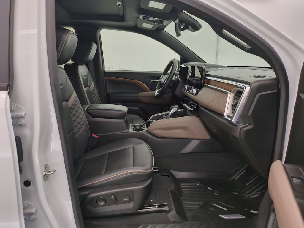 Thumbnail: 2024 GMC Canyon - 12