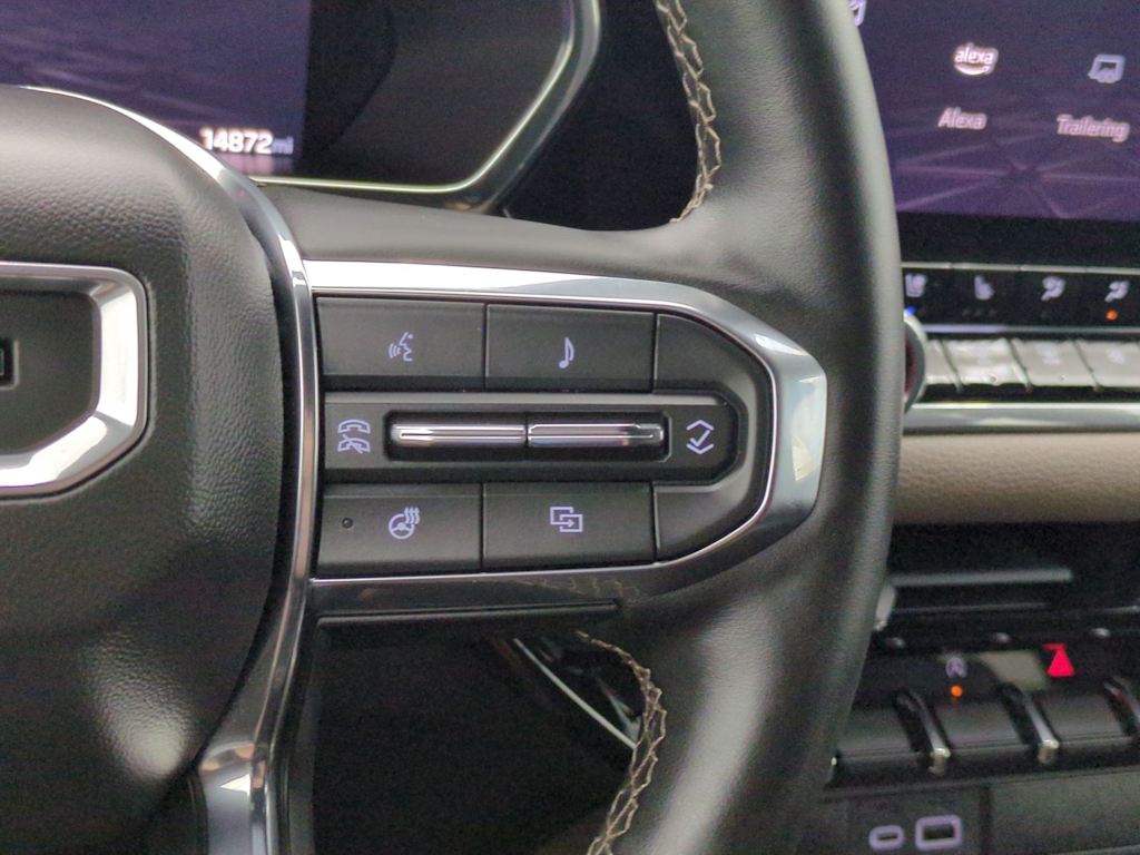 Thumbnail: 2024 GMC Canyon - 30