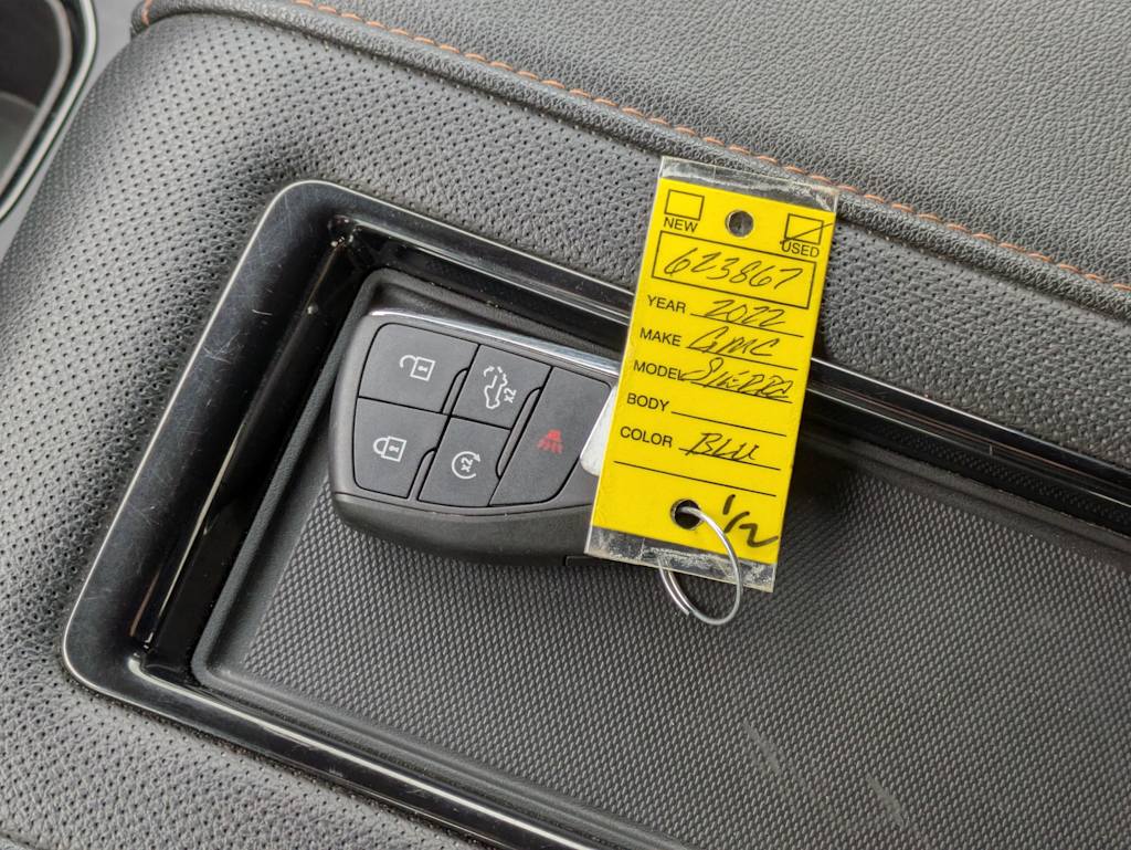 Thumbnail: 2022 GMC Sierra 1500 - 18