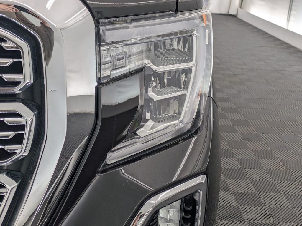 Thumbnail: 2021 GMC Sierra 1500 - 24