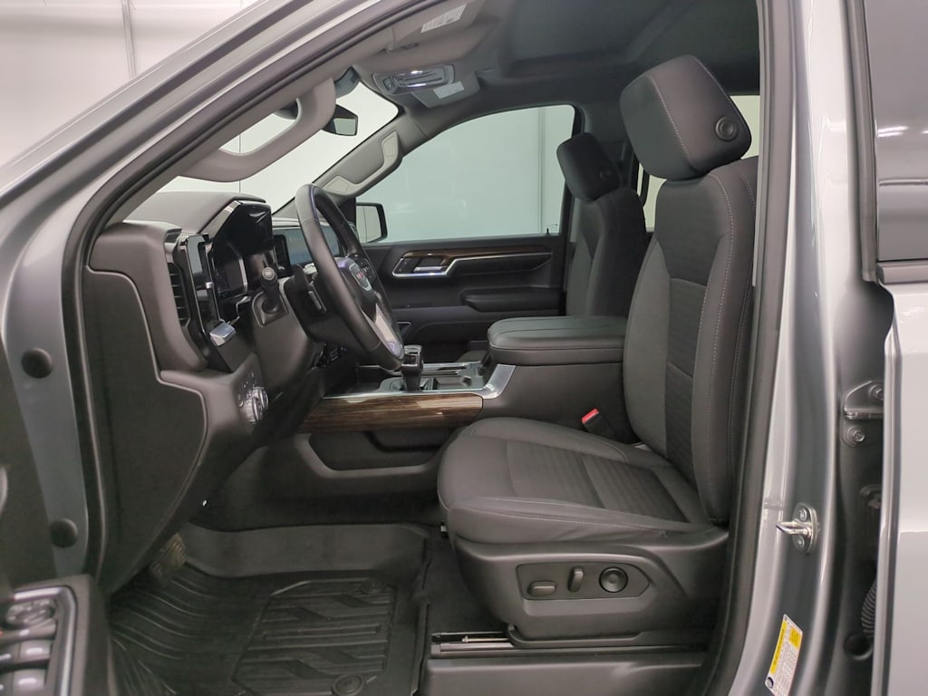Thumbnail: 2023 GMC Sierra 1500 - 11