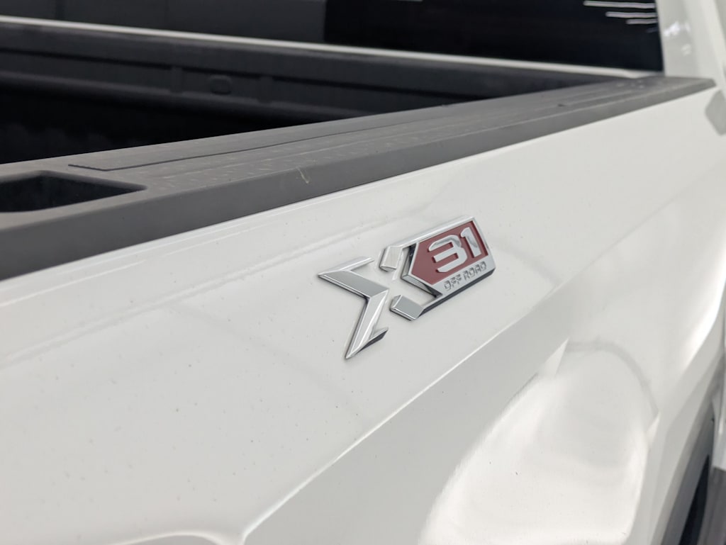 Thumbnail: 2025 GMC Sierra 1500 - 28