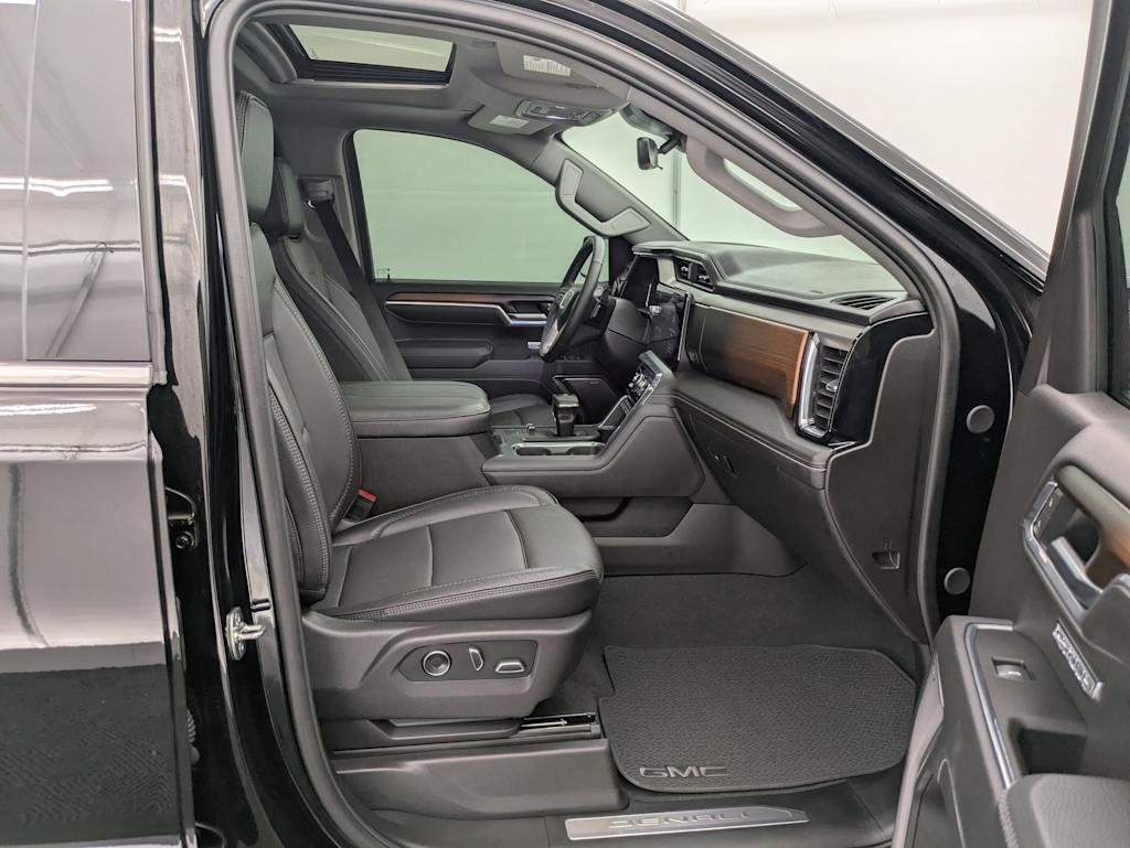 Thumbnail: 2025 GMC Sierra 1500 - 12