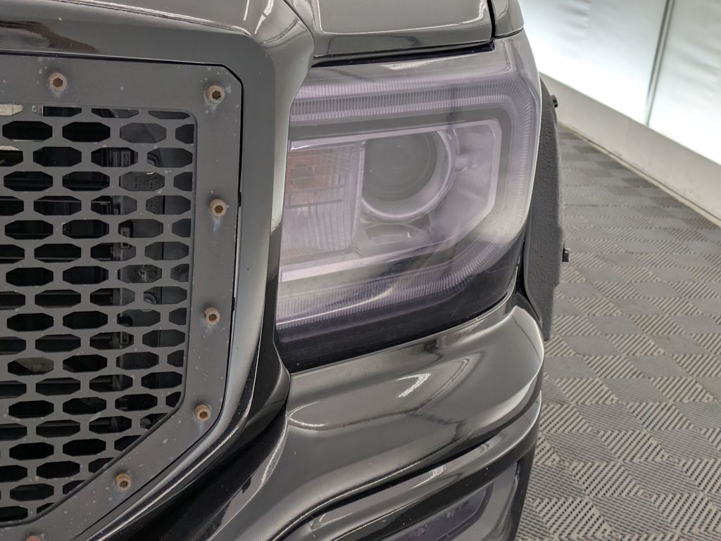 Thumbnail: 2018 GMC Sierra 1500 - 22