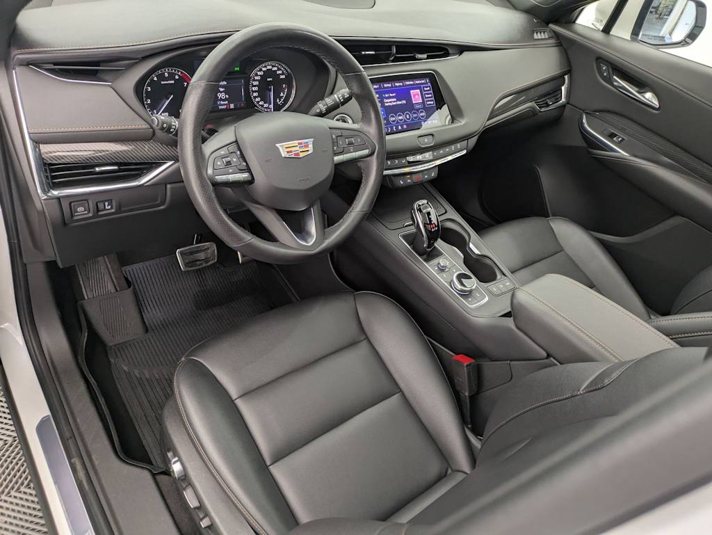 Thumbnail: 2023 Cadillac XT4 - 2