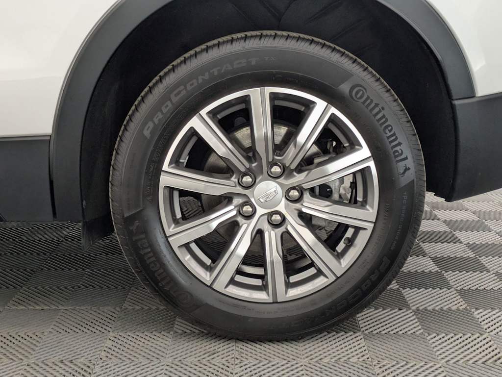 Thumbnail: 2023 Cadillac XT4 - 7