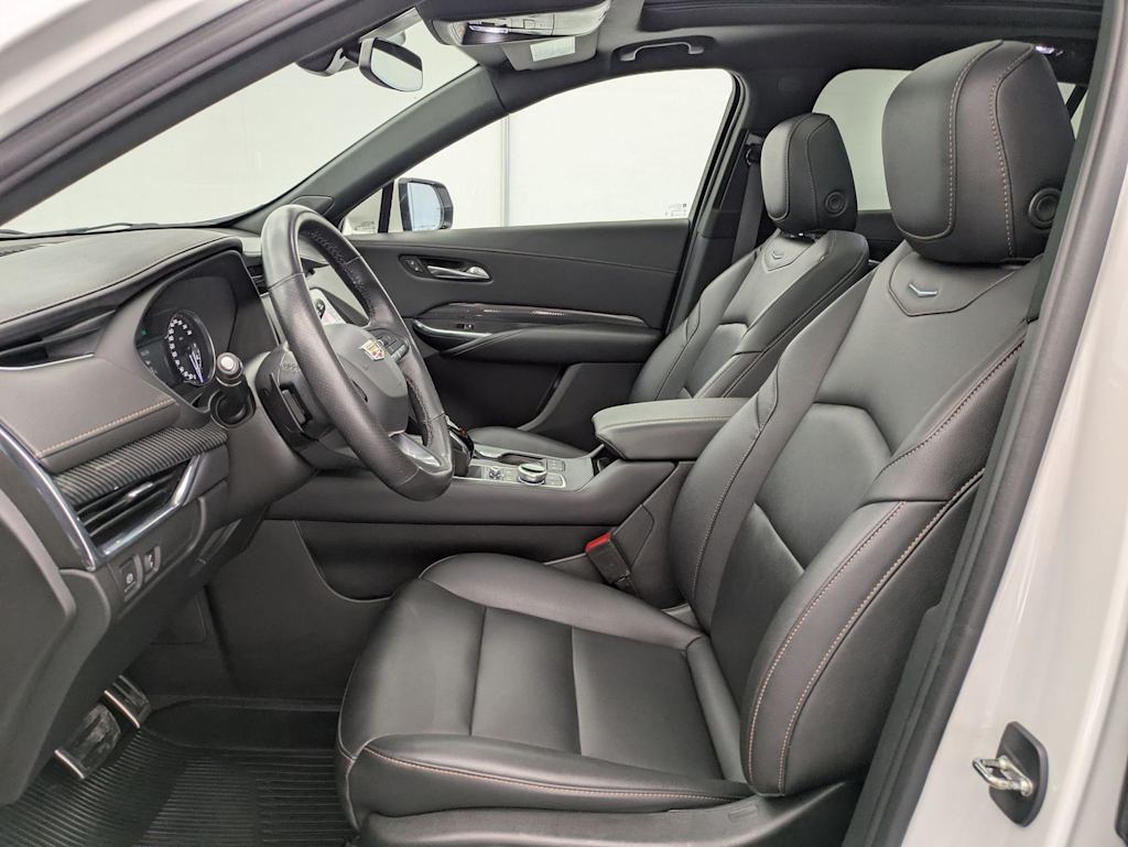 Thumbnail: 2023 Cadillac XT4 - 10