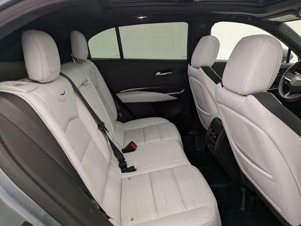 Thumbnail: 2024 Cadillac XT4 - 29