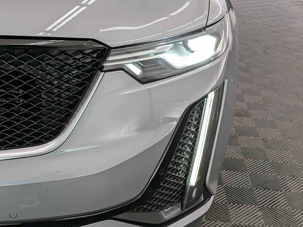 Thumbnail: 2024 Cadillac XT6 - 24