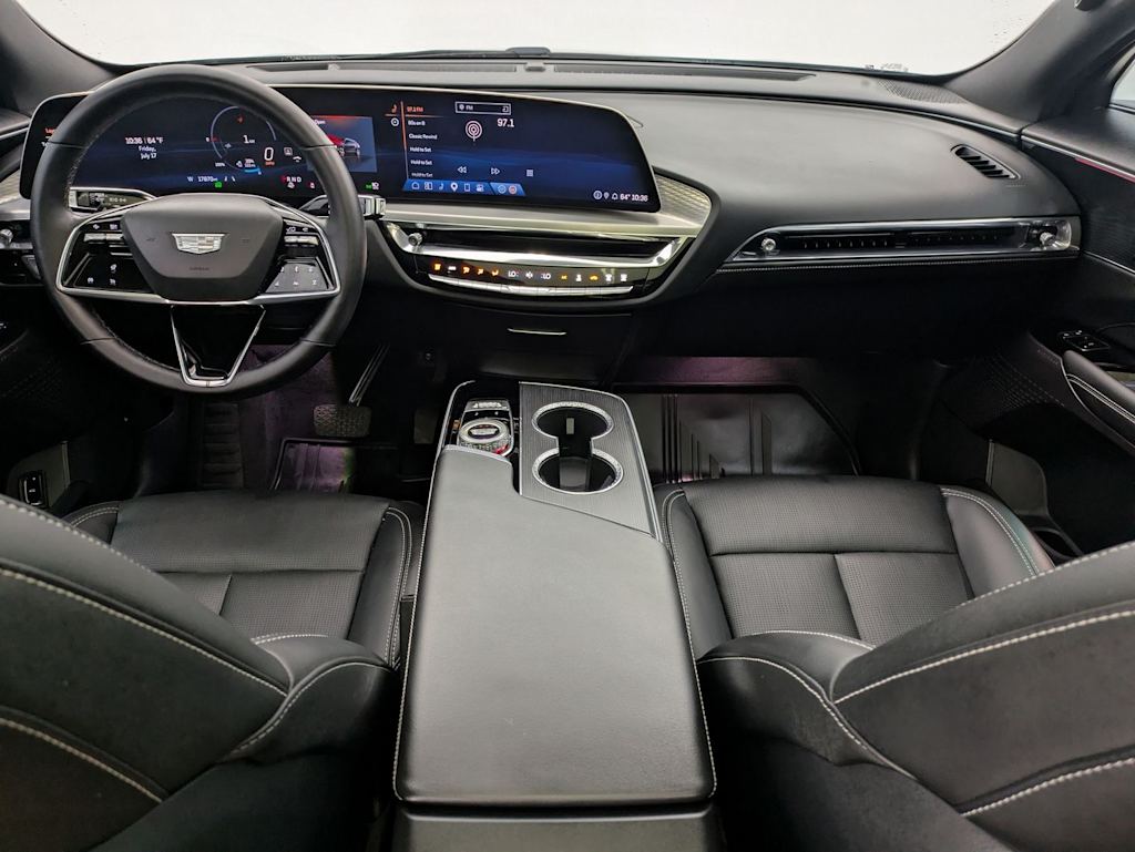 Thumbnail: 2025 Cadillac Lyriq - 9