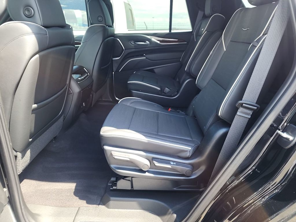 Thumbnail: 2023 Cadillac Escalade - 7