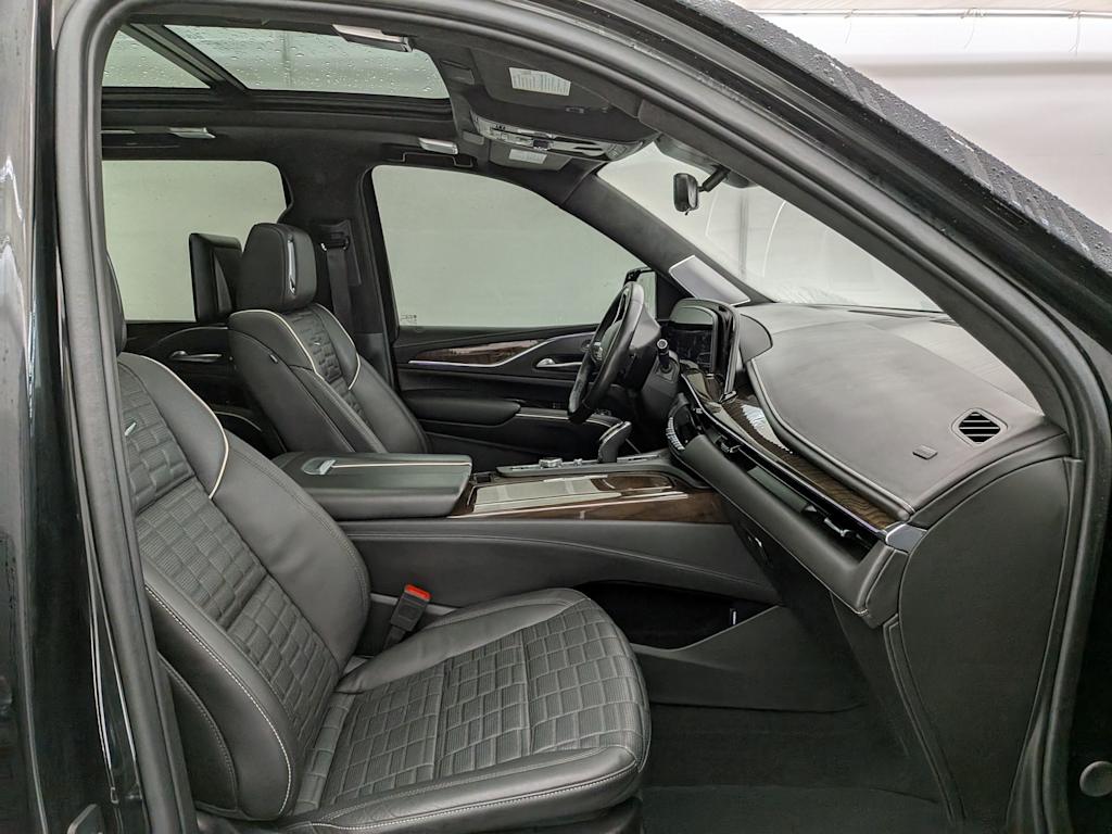 Thumbnail: 2024 Cadillac Escalade - 12