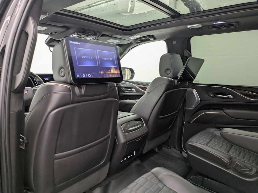Thumbnail: 2022 Cadillac Escalade - 13