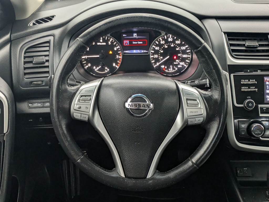 Thumbnail: 2018 Nissan Altima - 13
