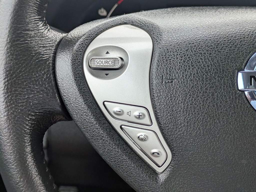 Thumbnail: 2015 Nissan Leaf - 29