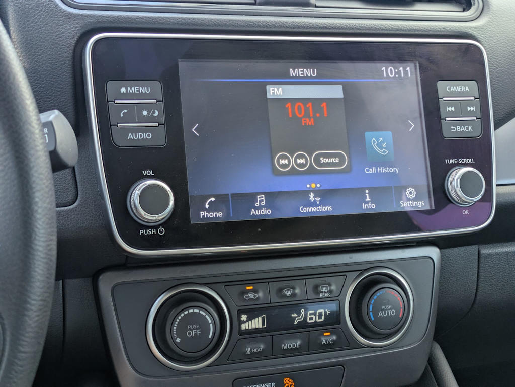Thumbnail: 2023 Nissan Leaf - 33