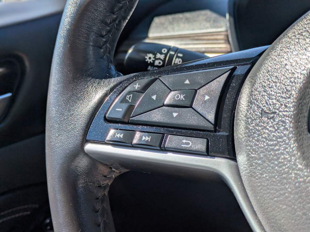 Thumbnail: 2020 Nissan Altima - 31