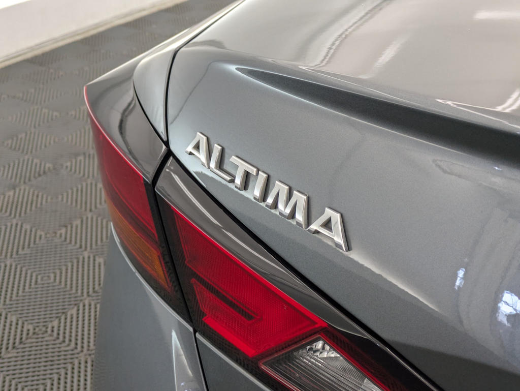 Thumbnail: 2020 Nissan Altima - 26