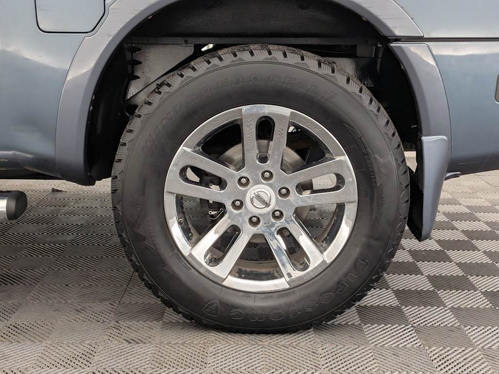 Thumbnail: 2011 Nissan Titan - 8